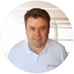 Santiago Crespo, Ingeniería y Operaciones